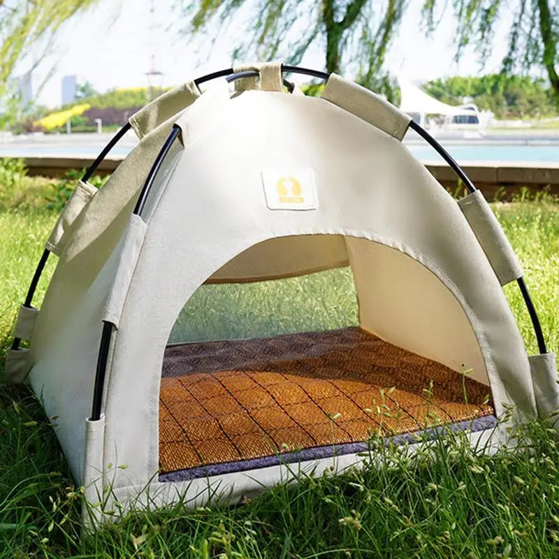 Royal Rover Retreat in Beach: Luxury Portable Dog Tent