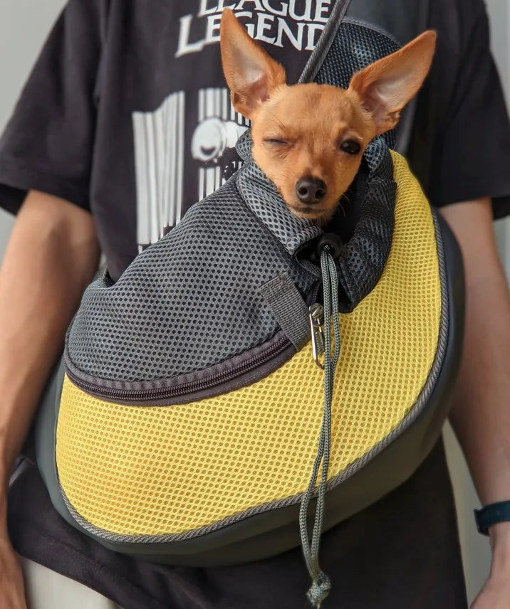 Stylish Pet Travel Sling: Ultimate Comfort for Your Fur Baby